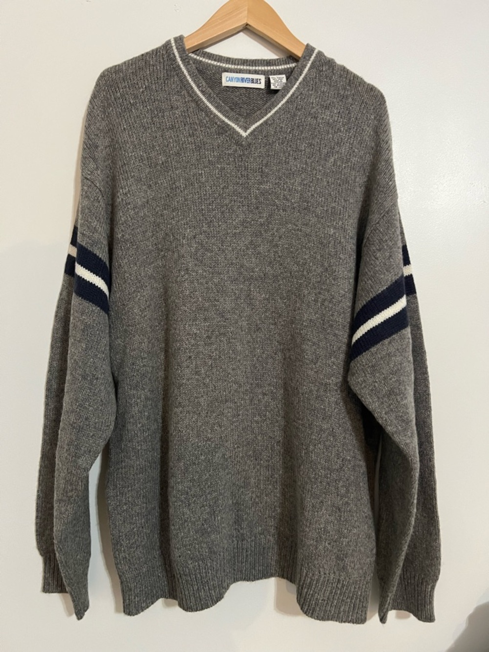 Canyon River Blues Men’s Gray V-Neck Sweater with Navy Stripe